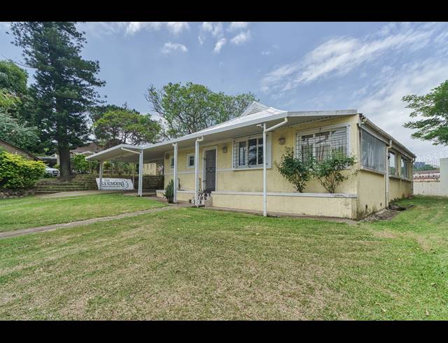 700M² BED & BREAKFAST FOR SALE IN SPARKS ESTATE